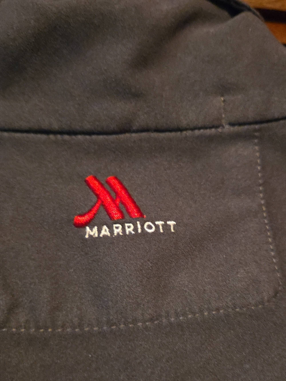 Marriott Signature Microfiber Robe - Picture 3 of 4
